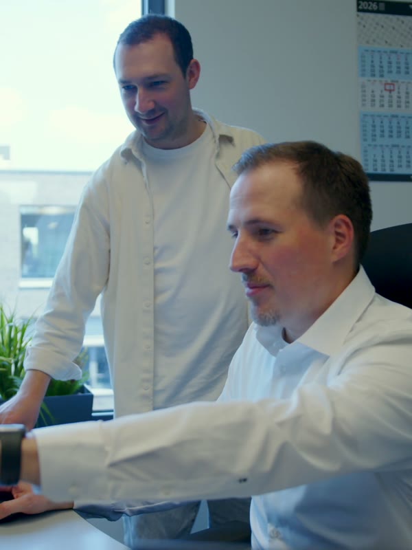 Video-Testimonial von Henning Mohr & Christian Dahlmeier, Supply Chain Excellence & Management, Hermes 2-Mann-Handling